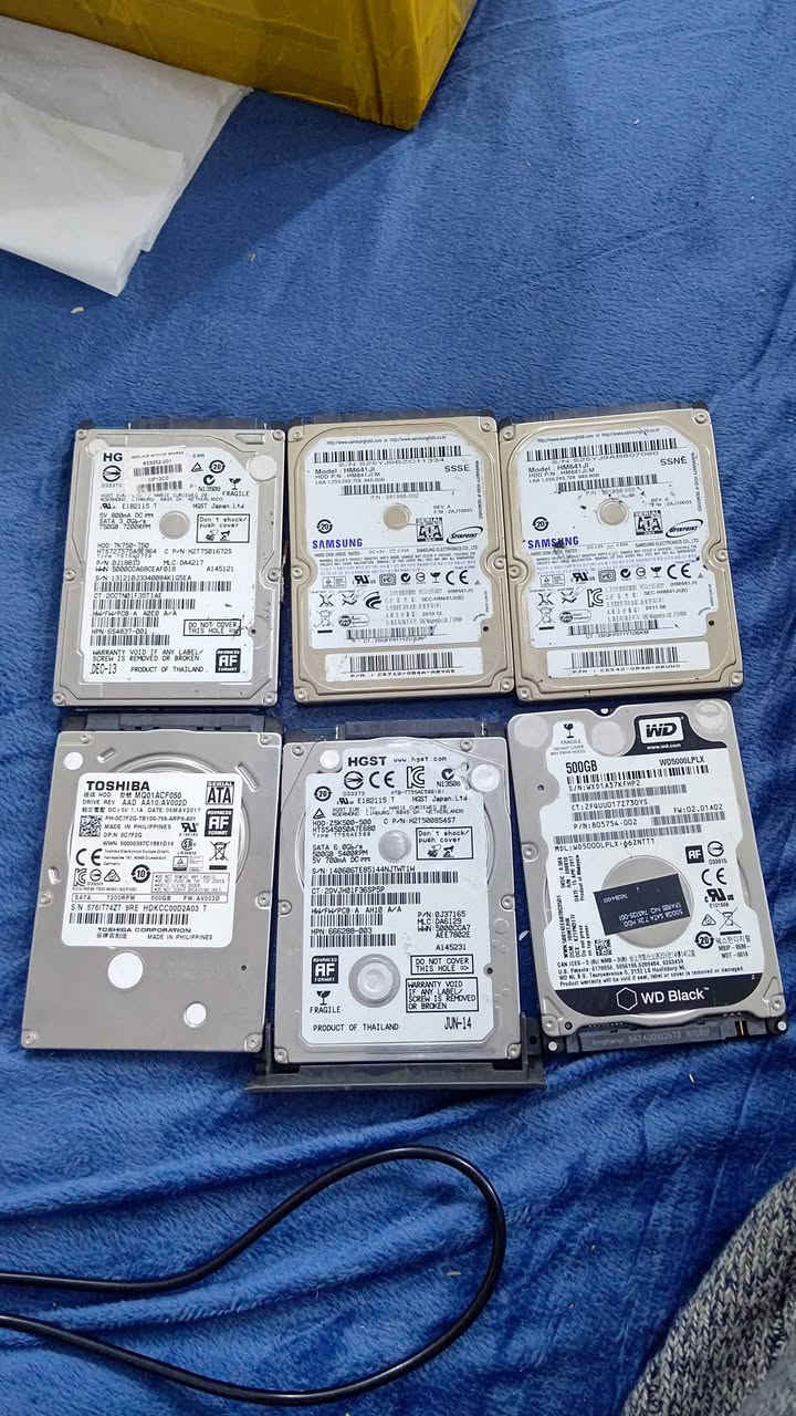 هاردات hdd خارجية تصير وداخليه تفاصيل جوه كل صوره متوفر توصيل للمحافظات ب5


**إذا كنت صاحب هذا الإعلان وتريد حذفه لأي سبب، رجاءا أرسل رسالة إلى الدعم الفني**