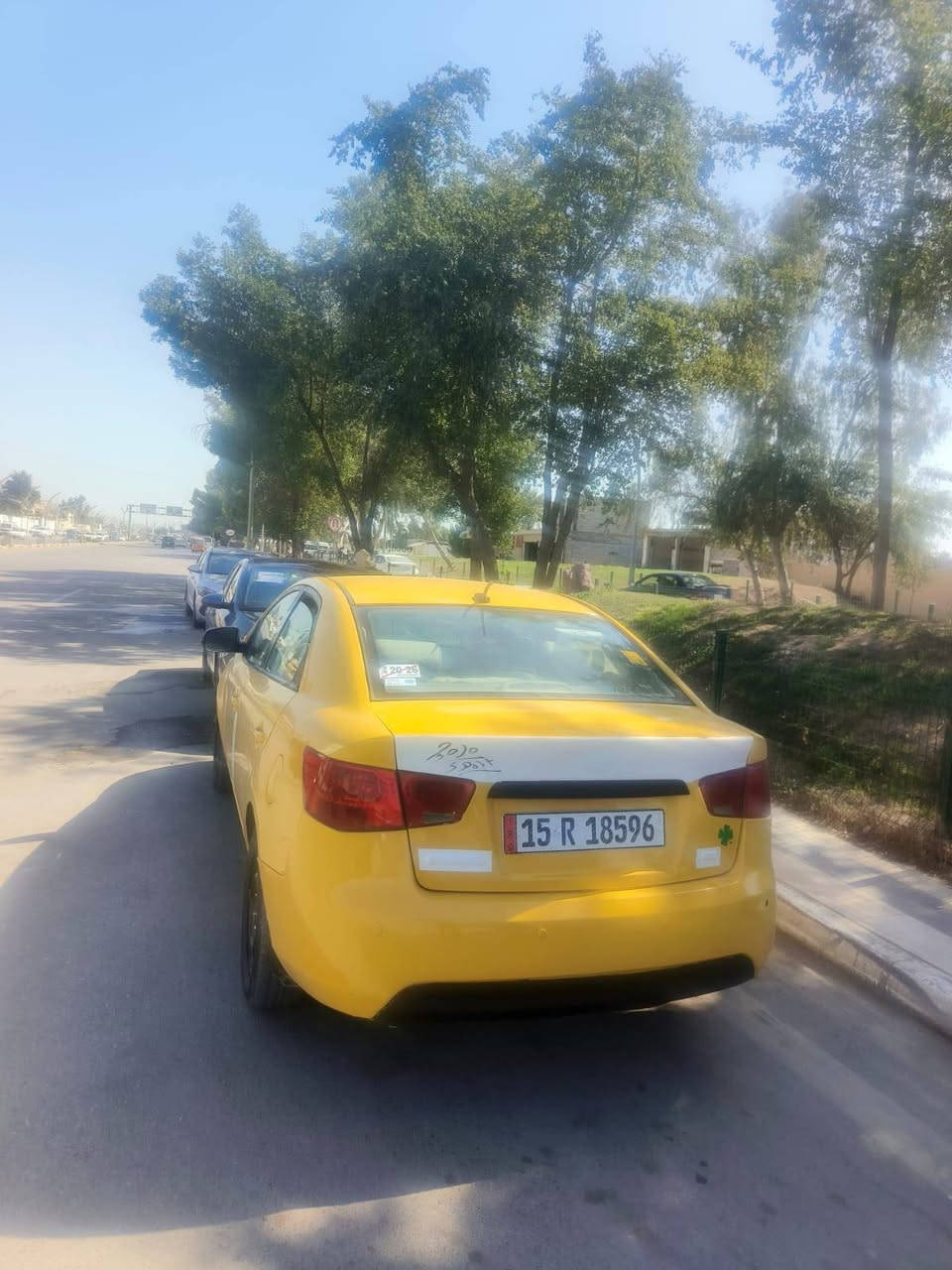 السلام عليكم فورتي 2010وارد امريكي مكينه حاويه جديد شادها كير مكفول السياره خير من الله صبغه جديده ضررها شويه بل جامرلغ لغد شواصي كفاله السعر 85وبيها مجال الرقم ***********
