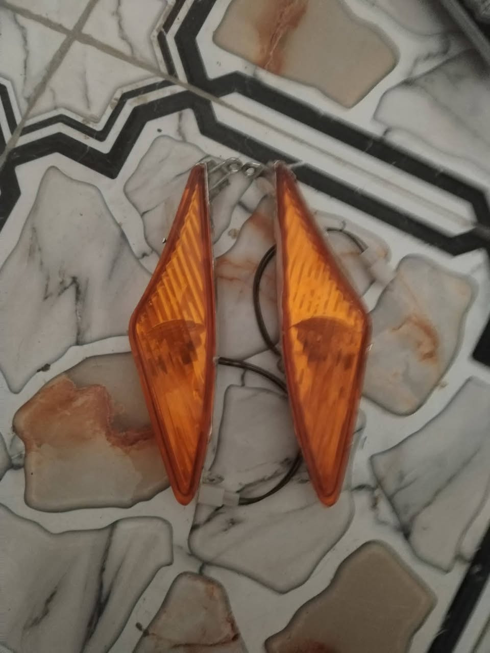 سعرهن 10 كلهن بلاش مكاني شامية يم الخيمة رقمي***********
