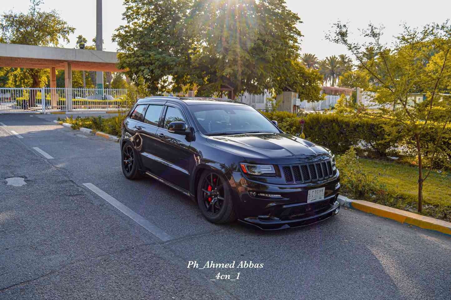 السلام عليكم ورحمة الله 💐
سيارة مميزة ومصروف بكد سعرها ( السيارة اصل srt 8 )
السيارة 850 حصان 
عليها 
 🔥supercharger whipple 2.9 L 
——————————————————
معدلين عليها تزويد من شركة hpp
Stroker kit packeg ستروكر كت كامل 
بساتم - ذراع - كام شفت - رولات 
عليها هدرز 
كزوزات كورسا اصل 
السيارة من ال A to Z مرتبة 
تعديل وتزويد وبرمجة البطل مصطفى ايكل 
شباب السيارة وارد امريكي فول مواصفات للاخير ١/١  ( موديل ٢٠١٥ - ماشيه ٩٣ ميل 
ابرز المواصفات 
- رادار امامي 
- ⁠بنوراما 
- ⁠كشنات كنتار وسقف شامو 
- ⁠كشنات تدفئة تبريد 
- ⁠سقف روز رايز 
- ⁠جنطة كهرباء 
- ⁠تشغيل عن بعد 
- ⁠كير تبترونك - شفتات 
- ⁠مري قلاب 
شباب السيارة فول مواصفات للاخير اعلى مواصفات بال srt (ضرر السيارة بسيط ) 
بدون اي دواخل وصور امريكا موجوده الي يحب يدزلي ع الواتس اب  

السعر. 245$ وبي مجال 
شباب السعر كلش مناسب 

مكان السيارة بغداد - حي الجامعه 
للاستفسار.  ***********☎️
السيارة جميلة جداً مشاركة ببرنامج 
 Arab GT special cars 
رابط الحلقة الي يحب يشوفه
