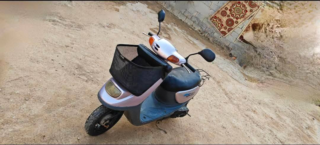 السلام عليكم دراجه منغولي أم السله ياباني مكينه ما مفتوحه شغاله سلف وهندر وكهربائيات السعر 375 وبيها مجال مكاني طويريج رقمي ***********
