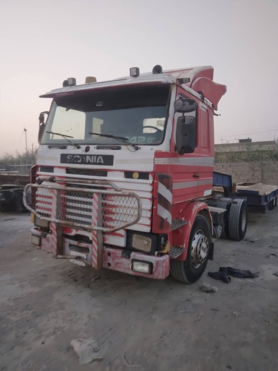 السلام عليكم سكانيا راس فقط موديل 92 كورات 8 مكينه 42 لا صرف ولا تبخير بالسنويه صهريج سياره خير  سياره خير من الله مكان السياره بغداد جرف النداف معرض ابن المدائن السعر ٩٠ ورقة وبيها مجال  سياره بلاديه قماره ناصيه صاحبها موجود تحويل رقم الهاتف  ***********
