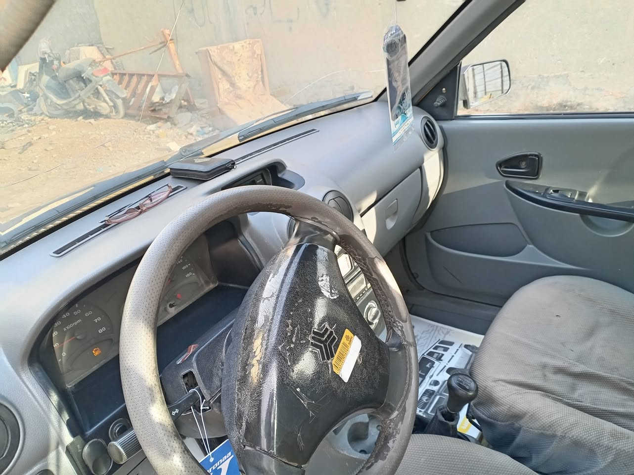 سايبا البيع 2015سياره بسمي تحويل ثانيوم سعر 34وبيه مجل كلش بصيط البياع شرطه الخامسه  تصل على رقم ***********
