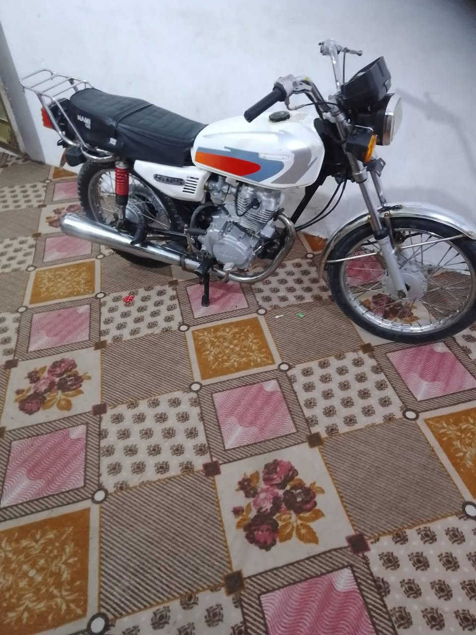 دراجه نامه امتياز للبيع أوراق اصلي كامله  موديل 20 نضيفه كلش السعر 650 مكاني بالزبير الشراي يتصل ***********
