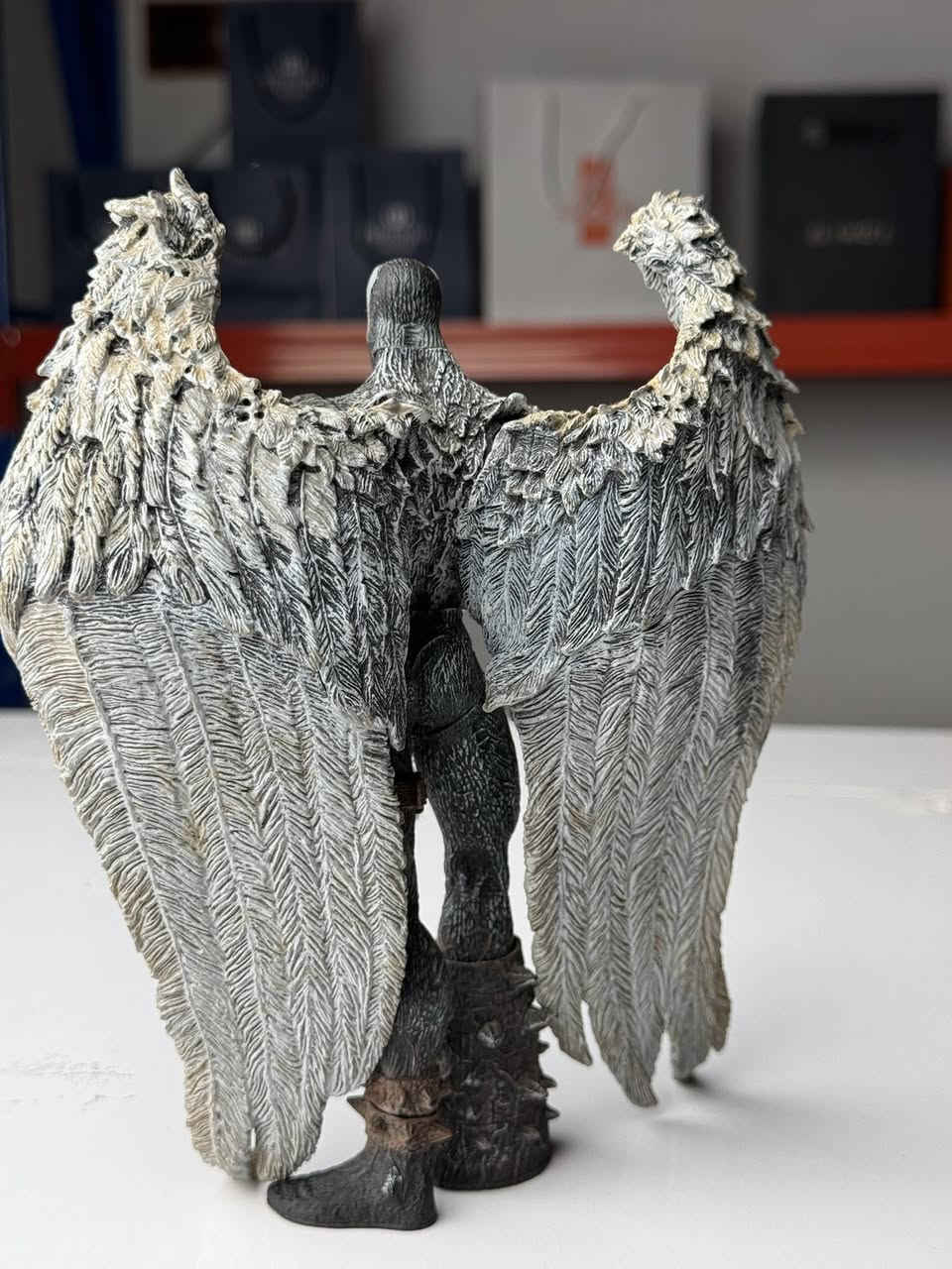 سبون 
قطعه من انتاج شركة McFarlane Toys 
 السعر ٢٥


**إذا كنت صاحب هذا الإعلان وتريد حذفه لأي سبب، رجاءا أرسل رسالة إلى الدعم الفني**