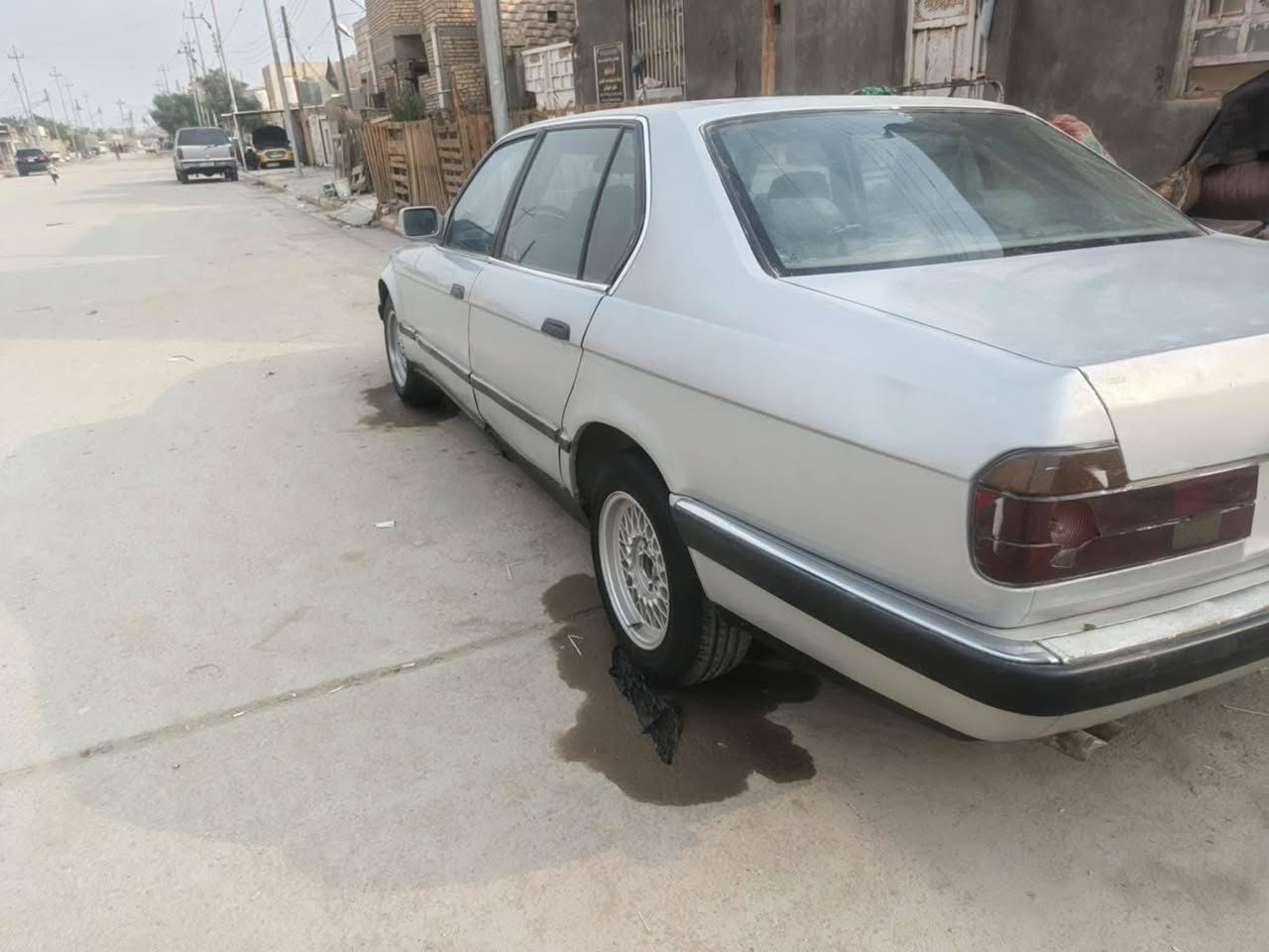 السلام عليكم سياره بي ام للبيع أو مراوس موديل 1993 حجم 735 رقم بصره سنويه ساقطه بالعشرين راعيها بالكوت بس ما واصله كير ومكينه بيهن خربطه يرادلها ترتيب بسيط ( ابيع كوم حديد فقط مسؤل عن السرقه والعشائر) مكاني السماوه ( السعر ٢٥) ***********
