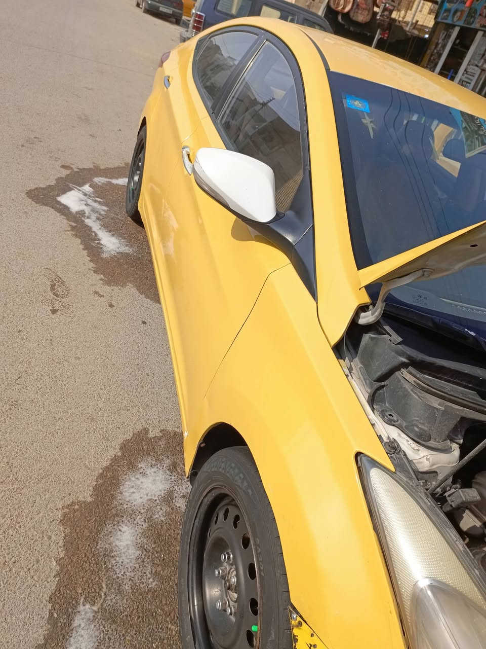 السلام عليكم ورحمه الله وبركاته
النترا موديل 2013
محرك ال 1600دوش
سياره بلاديه بدون تبديل 
مصبوغه مره واحد فقط 
مكفوله كفاله عامه من كص تبديل العيب الشرعي 
كير ومحركه كفاله بدون تنقصي ولا تبخير 
السياره جديده ما تعوبه 
مصفره هئيه وغرامات 
صدر امامي خلفي مبدله كوله جديد قبل الشهر بل ضمان 
تخم تاير جديد 
سياره بسمي تحويل مباشر 
بدون نواقص 
العنوان بغداد  كفاءة السيديه. قرب المعالف 
رقم الهاتف ***********
السعر 98 وبيع مجال 
والله يرزقكم و يرزق الجميع. 
(طابت جمعتكم بل خير ان شاء الله)
اخوكم ابو عبدالله
