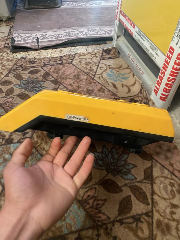 مرحبآ عندي ميزان البيع مستعمل قليل شغال شاحنته موجوده السعر 20 مكاني كربلاء حي العامل  ***********
بي واتساب
