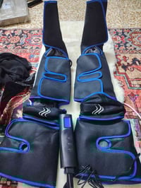 جهاز تدليك • تدليك الساقين • تدفئة وضغط هواء