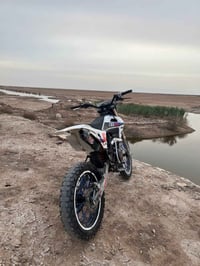 قفاز CXR • ٢٠٠ • ٢٠٢٤