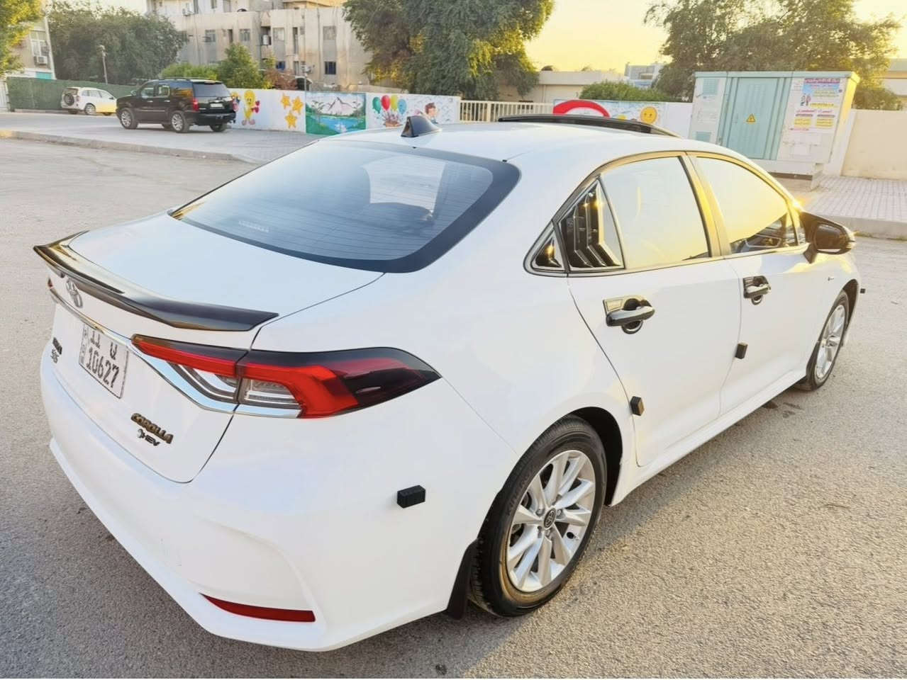لـلـبـيـع  خـلـيـجـي  🤍🤍🤍
تويوتا كورلا هايبرد      موديل 2025 
كفاله عامه من كووووولشي      فول 1/1
ماشيه 7000 كيلو فقط زيروو  بعده بكافه فابلونات الشركه
بصمة
دخول ذكي
محرك 1800
فتحة سقف سلايت
تبريد قطعتين امامي - خلفي 
مخارج usb
كشنات جلد اسود 
سايد بريك بصمة
لد امامي خلفي
اوتو هولد
مود درايف
شاشة
كامره دواره بلاديه 
كروز سرعه 
فول تحكم ستيرن 
رادار 
وبعد بيها مواصفات 
سستم كامل ارضيات 5d ع دواسه مع صندوك
داج كام كامرات عدد 3 داخلي امامي خلفي 
فرشه دشبول 
سستم سكوبات جانبيه 
طوس بيبان 
يدات 
كفر بانزين
كفر مرايه باتمان 
سبايدر خلفي ساس 
حامله تلفون 
سستم واقيات طين بلادي اصلي 
تحكمات ستيرن كاربون فايبر سستم كامل 
تغليف ستيرن كابون فايبر حياكه
قبضه كير كابون فايبر 
مع حصان الكير كامل كاربون فايبر 
مغلفه 4 بيبان ودواسات وجكمجه وصندوك bbf حمايه
سستم اناره داخلي للسياره ع الرجل متغير الوان
كل العلايم بلاك بيانو مع علامه تيوته الاصلي وساس 
سياره مصروف عليها فول 5 ورقات وجاهزه ع اخر حبايه 💯
مع كافه ملحقات سياره من جك وسبير وكتلوكات وارضيات  ولبس خدمات على ايد الشركه مملعوب بيهم 
سياره كامله مكمله وحلوه وجديده جدا وكفاله من كولشي
رقم بغداد كامل هزه جديده وجاهز باسمي تحول مباشر 
السعر 165 
*********** 

 

‏
