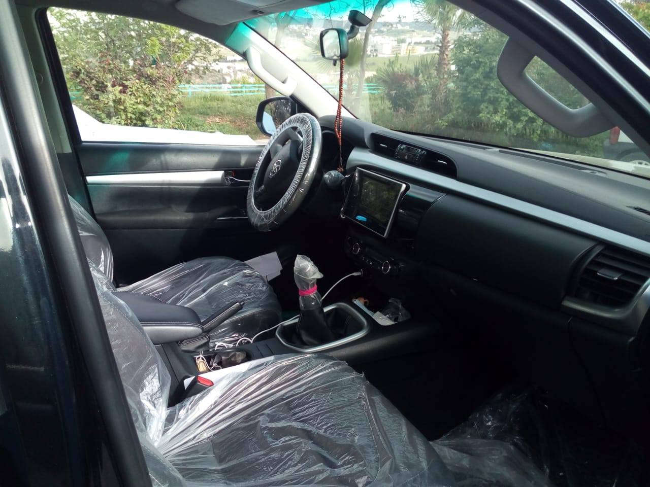 🚘 تويوتا هايلوكس 2019 — قير عادي | بحالة الوكالة فحص كامل 🚘
🔥 ممشى 125 ألف كم فقط
💰 بسعر مميز جداً
🔹 وارد. شركه 
🔹 نظافة عالية جداً 
🔹 📸 السيارة على الطبيعة أنظف من الصور
✅ فحص شامل مرفق بالصور
✅ ميكانيك ممتاز + صيانة كاملة
✅ الماتور والقير بحالة ممتازة على الفحص
✅ غرفة وكالة
✅ تكييف ممتاز (حامي / بارد)
✅ ترخيص طويل
✅ دهان شركة + خط شركة بحالة الوكالة
📞 للاستفسار والمعاينة: 0796993530
📢 اعرض سيارتك معنا بإعلانات مستمرة حتى البيع
📩 التواصل عبر رسائل الصفحة


**إذا كنت صاحب هذا الإعلان وتريد حذفه لأي سبب، رجاءا أرسل رسالة إلى الدعم الفني**