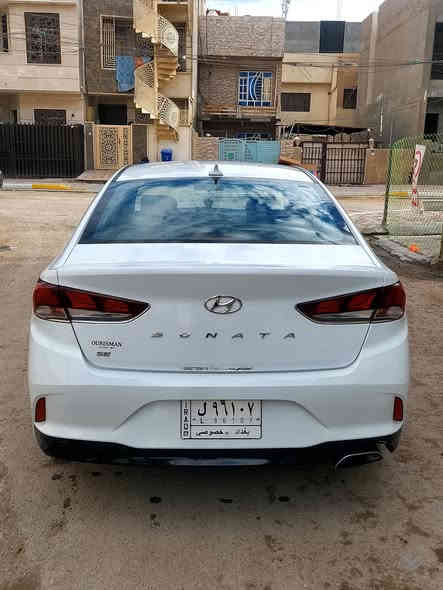 سوناتا 2018 وارد امريكي
رقم بغداد باسمي مواصفات se
شاشة + كامره دواره
اشاير بلمري +رادار جانبي
كشنات مخمل + ويل كروم
كروز سرعه+تحكم استيرن جهتين
3 وضعيات قياده + مانع انزلاق
حادث السياره جاملغ الامامي الايمن تبديل + الخلفي الايمن صبغ
ماشية ٧٩ الف ميل / مكانها بغداد
السعر 140$ 
***********
