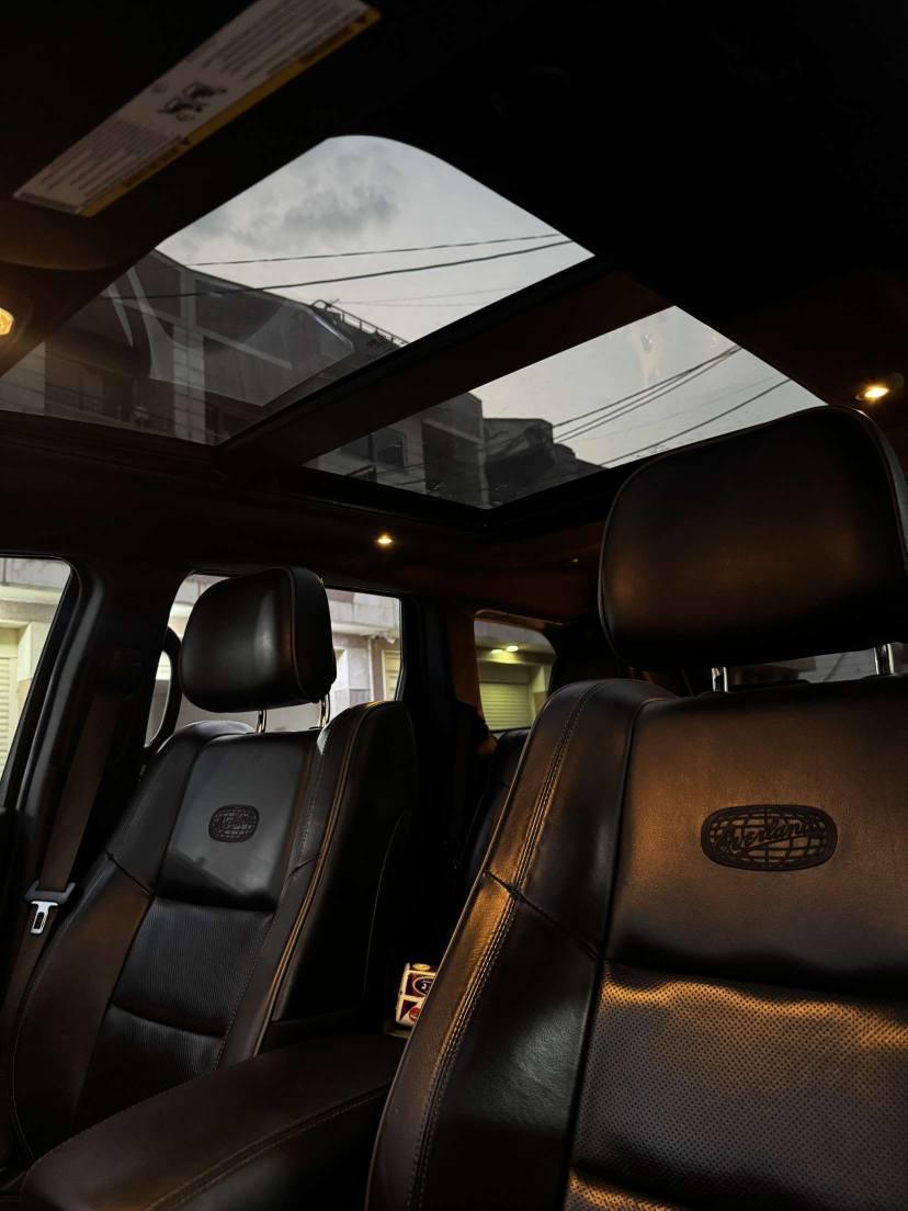 Jeep 2020 
موصفات OverLand فول فول 
ماشية 50 mile
جملخ أمامي صبغ بدون دواخل و بيها شبر PDR
كير و محرك و تبريد و جكات كلشي بشرط
عنوان سيارة دهوك
*********** دهوك, العراق
