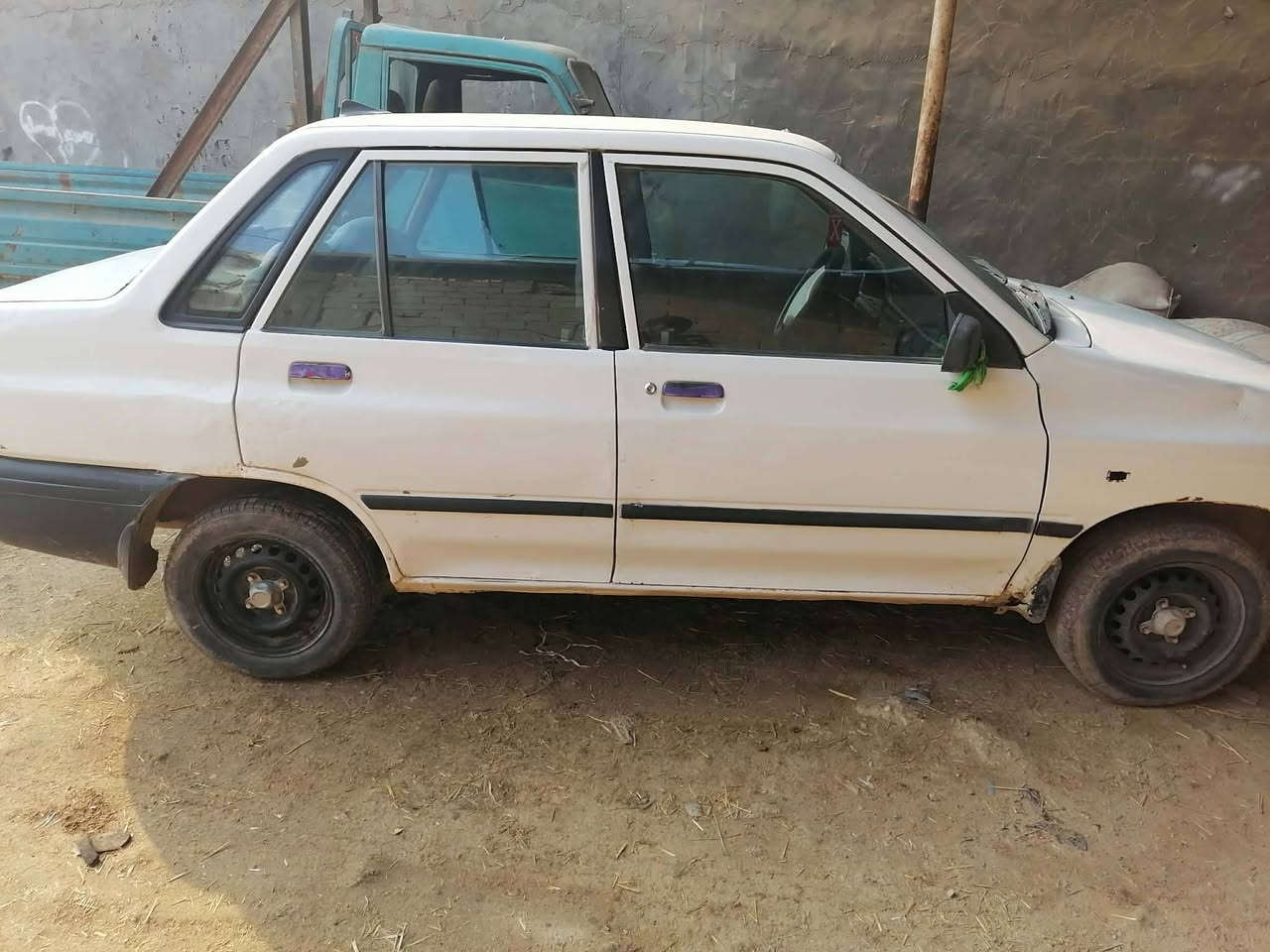 وينهم الجنايه
للبيع سعر ٢٩ مداور شرط
تصل او رمش ***********
مكان كربلا طويريج
