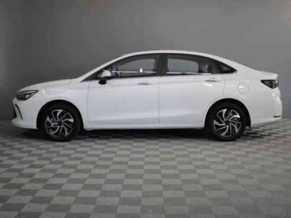 🔥 للبيع: بايك U5 Plus 2025 – حرة وزيرو! 🔥
🚗 مواصفات مميزة:

تحكم ذاتي، تحديد مسار، مثبت سرعة

كاميرات 360° ورؤية محيطية

كراسي جلد نابا ألماني مع تدفئة وتبريد

محرك 1500 cc ياباني، بدن ألماني، قير ياباني

فتحة سقف، عجلات 17، نظام صوتي ممتاز

السيارة تحت ضمان سنتين

💰 السعر: 137 مليون
📍 الموقع: الديوانية
📞 صاحب السيارة: ***********

🚀 سيارة زيرو مع مواصفات فخمة، فرصة لا تفوت!
