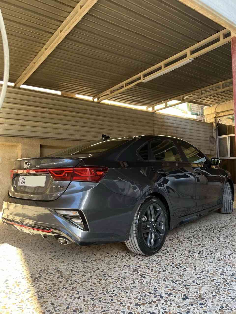 السلام عليكم
فورتي جيتي لاين فول2020

وارد امريكي حادثها جاملغ جهة السايق

ماشيه ٤٤ الف ميل

فول مواصفات 

معروفه مواصفات الجيتي لاين

رادار بل مرايه

رادار امامي كامره خلفيه دواره

شاحنه واير ليس 

مثبت مسار 

فتحه بل سقف

للاستفسار :

***********
