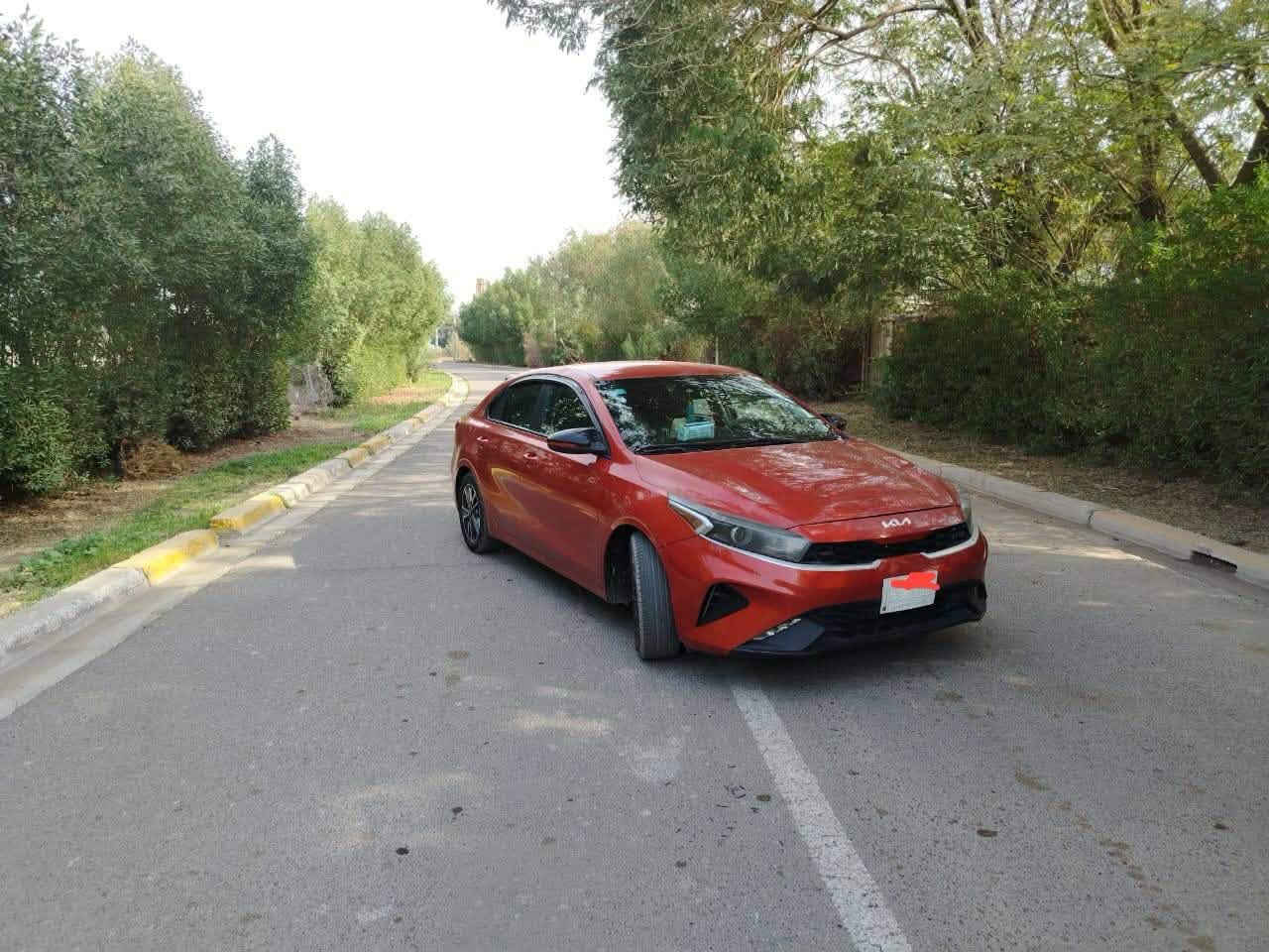 فورتي مشمشي
موديل 2023 رقم بغداد
ماشية 90 الف
محرك 2000 دوش
الگير AT
حادث چاملغ أيسر
قطعتين صبغ ( بنيد + چاملغ أيسر)
السعر 145 وبي مجال 
للاستفسار أكثر
***********
