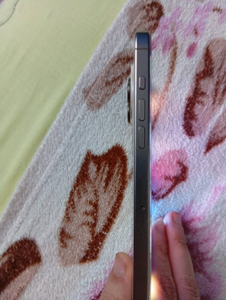 iphone 16 pro max
Battery 96 
storge 256
نسخة شرق اوسط 
لسه في ضمان لحد 30/7/2026
القاهرة 
سعر 🔥🔥🔥


**إذا كنت صاحب هذا الإعلان وتريد حذفه لأي سبب، رجاءا أرسل رسالة إلى الدعم الفني**