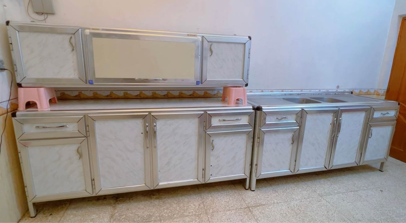 كاونتر للبيع الطول مترتين وسنكي الطول مترتين *********** ديوانية, القادسية
