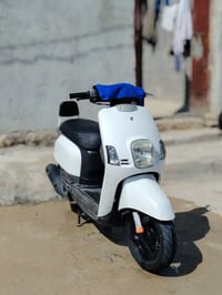 بوليسي • كابريتر • سلف باتري