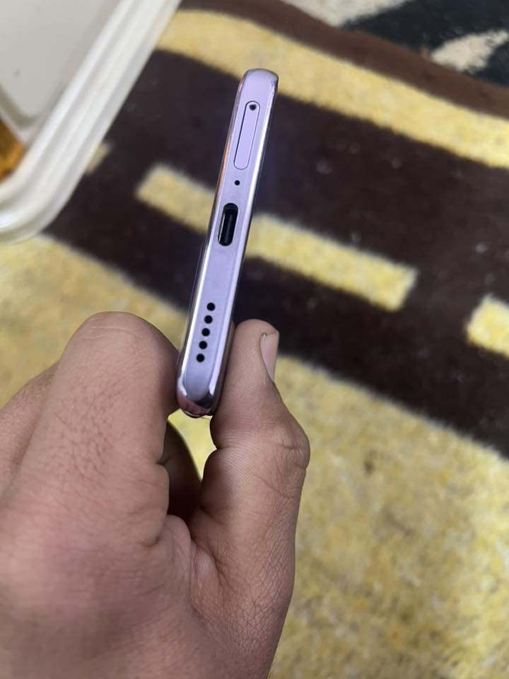 هونر x9c
ذاكره/256
جهاز جديم كارتون وشاحنه شحن سريع اصلي
استفسار/***********
