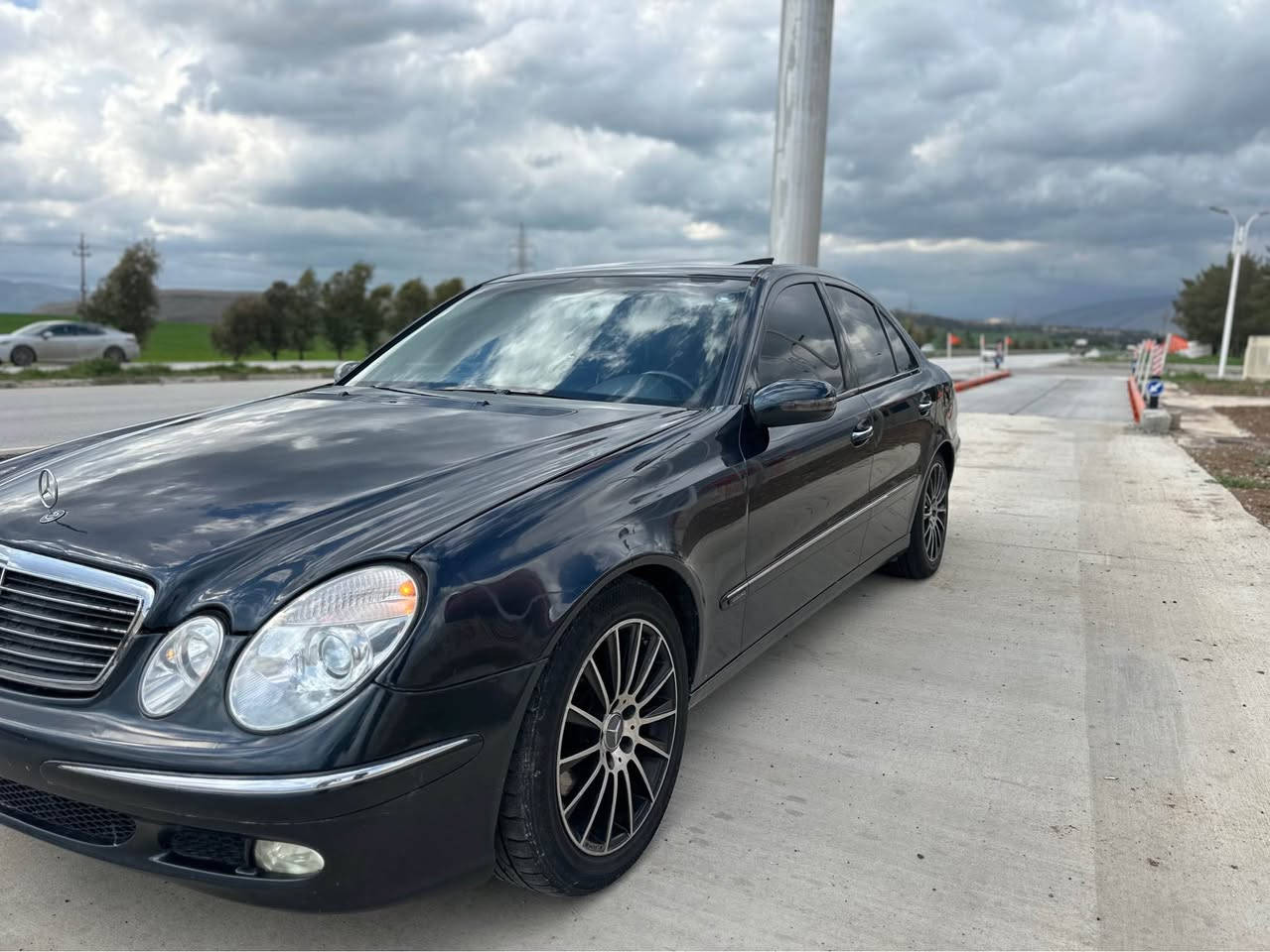 Eclass 2004 
سفر سفر 📦🧿
نمونە لە جوانی و پاکی 
مەنەفیست 

لیدرانی نیە بە شەرت 
براوە نیە بە شەرت 
سبوخ حام نەبی حیزام نەبی 
گیڕ و مەکینە کارەبای هەمووی بە شەرت 
سلایت کوشن هیتەر

watsap . *********** 
zain . *********** شقلاوة, أربيل
