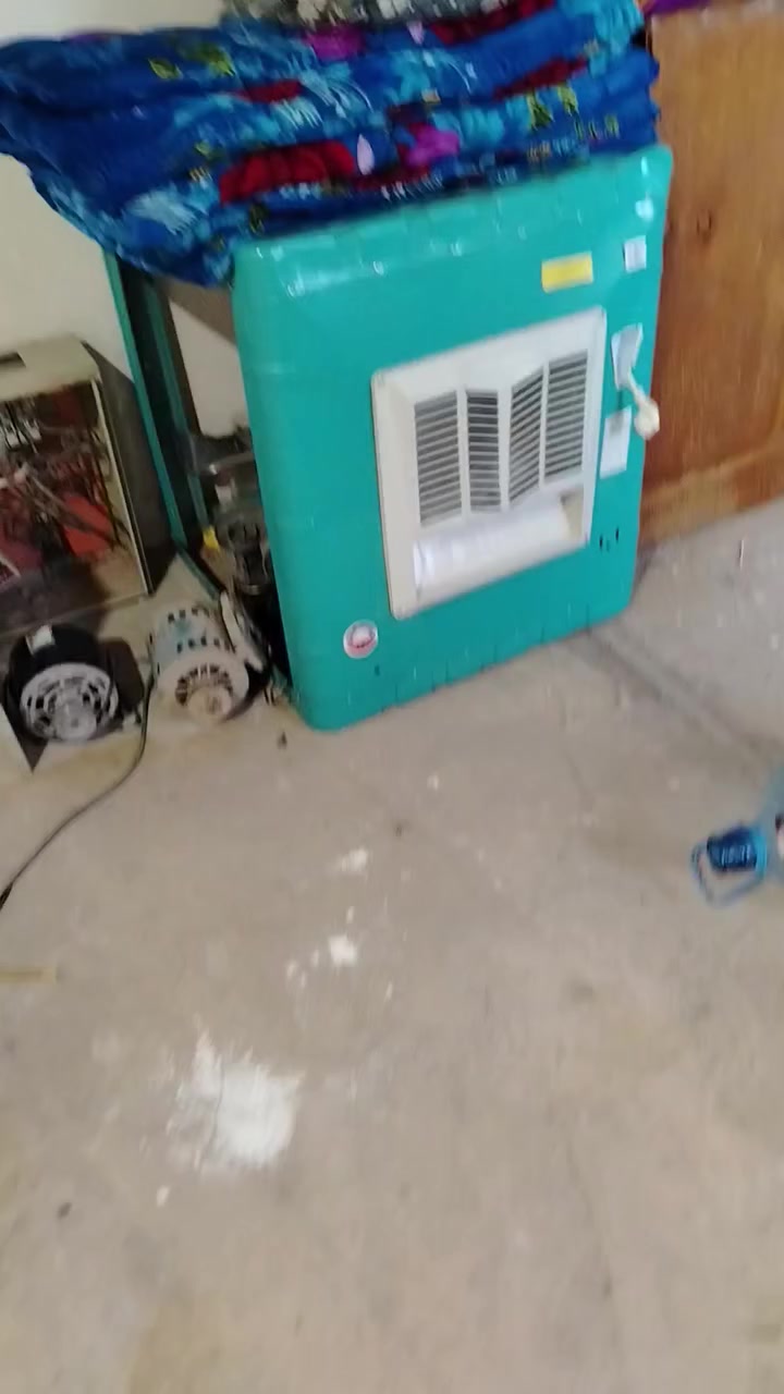 كربلاء حي الميلاد
مبرده جديده ممستخدمه
واتربم عدد 2 يشتغلن
ماطور مبرده عدد2 ماعرفهن يشتغلن او لا 
بورد كهرباء وبيه جوزات
بوفيه
غساله بس تنشيف اكو خلل بنضام الغسل ماعرفه
كلهن 125الف اجانه رمضان وريد اسوك


**إذا كنت صاحب هذا الإعلان وتريد حذفه لأي سبب، رجاءا أرسل رسالة إلى الدعم الفني**