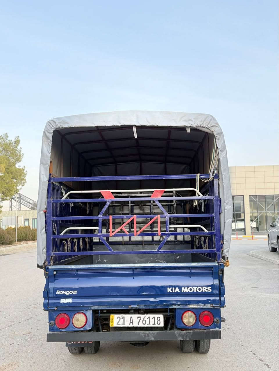 ‎سەرەتا بەناوی خوای گەورەو مهیرەبان کیا ٣٠٠٠ هەزاری سۆپەری رەقەم سلێمانی کامل مەسرەف مەکینەرەشی پەمپو نۆزل گیر عادی  مۆدیل٢٠٠٩ بیلاد بە بەگۆ٦ گیرە   فول  فولە ٥ دوگمەیە( .گەرمی بەسراوە.تەبریتی ساردی بەسراوە.بریکی بەسراوە کوشن هیتەر.ئاوینە گوی بەرخ.ئاوینە کارەبای. قوفل مەرکەزیە.) پیشی گۆراوە ٢٠٢٠تە  ٦تایەی تازەیە بۆدی سفرە  گیرو مەکینەو ئەکسلی بەشەرتی ١٠ فیتەر مالی دۆستە   *********** السليمانية, العراق
