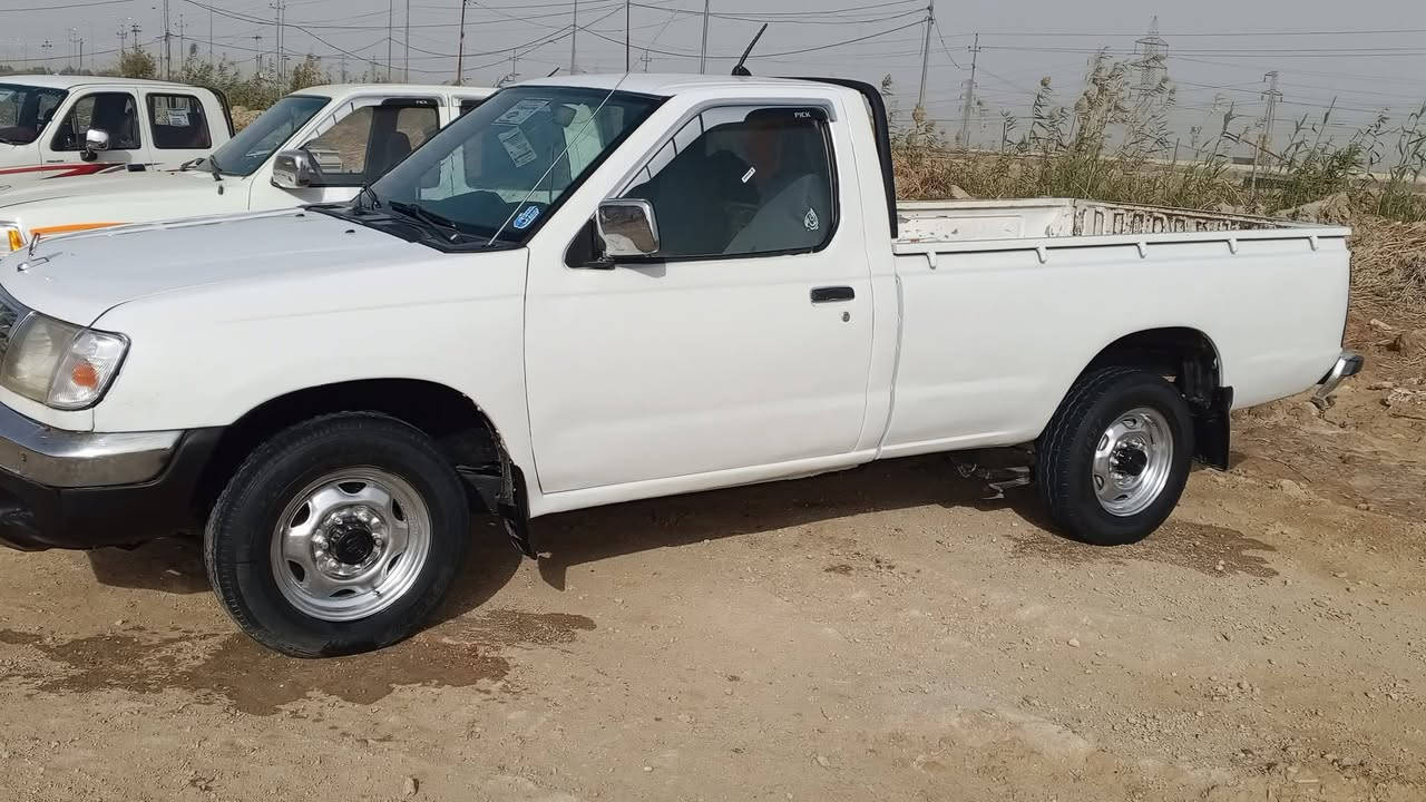 للبيع بيكم نيسان شبوط موديل 2002 مزاد وزارة. الداخلية محرك كير حداديه كله جاهزه سعره.47ورقة وبيه مجال مكان البصره مكلف بلنشر ***********
