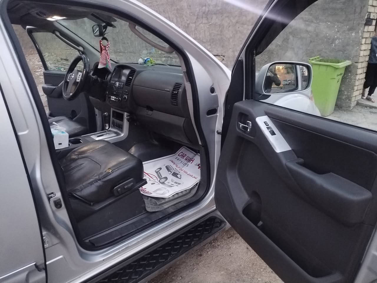 مواصفات LE
رقم أنبار
للبيع او مراوس حسب القناعه
تبريد 3 قطع ثلج كشنات جلد بلادي الامامي كهرباء سيدي جنجر+شاشه ديفدي دواسات بريك بانزين كهرباء كهربائياته كله شغاله بيه قطعتين صبغ بدون معجون ودواخل اثر جراد العنوان فلوجه السعر(105)وبيه مجال


**إذا كنت صاحب هذا الإعلان وتريد حذفه لأي سبب، رجاءا أرسل رسالة إلى الدعم الفني**