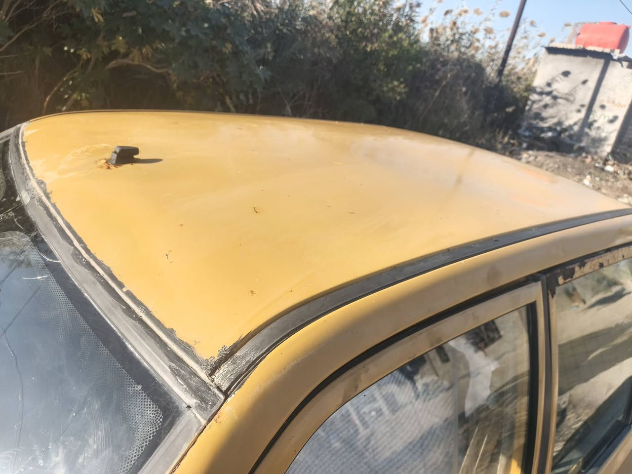 السياره اصولي ورقم الماني وراعيهاا موجود ***********تفاصيل موجوده راسلني وبيك خير وتدلل والسعر مالتهاا ب١٢ وبيهاا مجال
