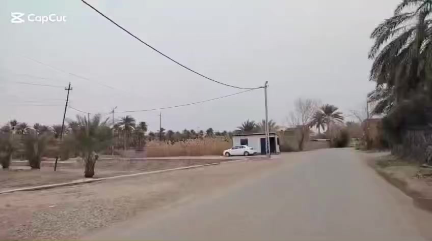 السلام عليكم توجد قطع اراضي المشتل قرب ديوان بيت حبش من الشارع الرئسي (التبليط) الى قرب نهر الفرات عرض شارع الرئسي 9 متر تختلف مساحه الارض حسب رغبه الزبون واصل جميع الخدمات من ماء وكهرباء وانارة للشارع سعر المتر 150 — 150 الف لاستفسار مكتب الفرات الاتصال ع الرقم ***********
