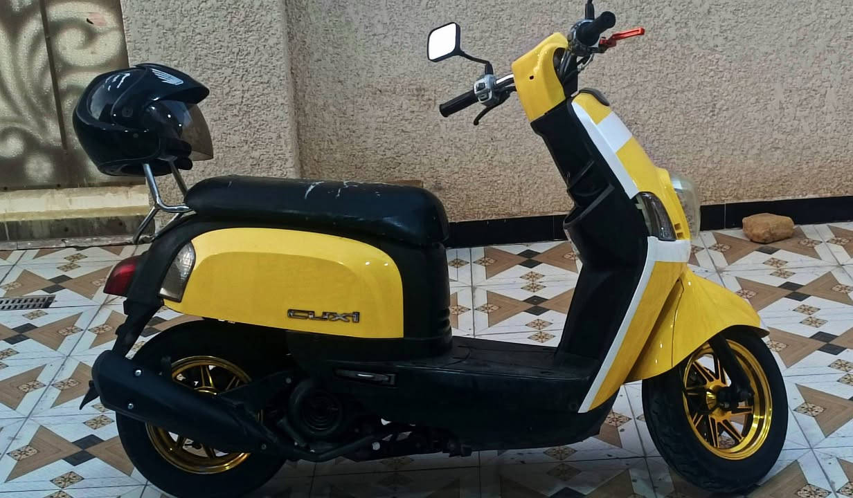 بوليسي للبيع . مفتوحه مره وحده .  كفرات نضافه 85٪. . سلف وهندر . كهربائيات شغاله عارضها بـ550 وبيها مجال قليل .


**إذا كنت صاحب هذا الإعلان وتريد حذفه لأي سبب، رجاءا أرسل رسالة إلى الدعم الفني**