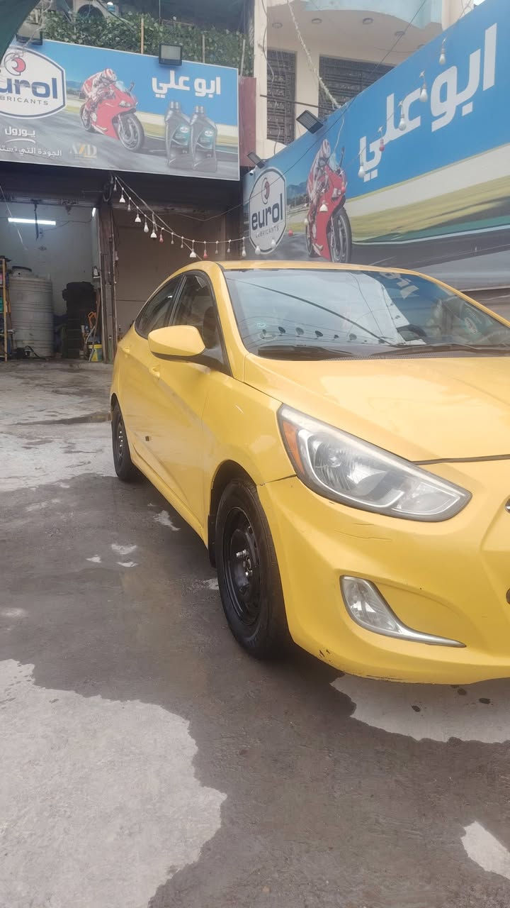 ٢٠١٥ وارد مكفوله بدون حادث فقط تلگيط وبيها شويه حالوب من مطرت العام
*********** البلديات
سعرها ٨٨ ومجالها كلش بسيط
بدون مراوس بيع فقط
