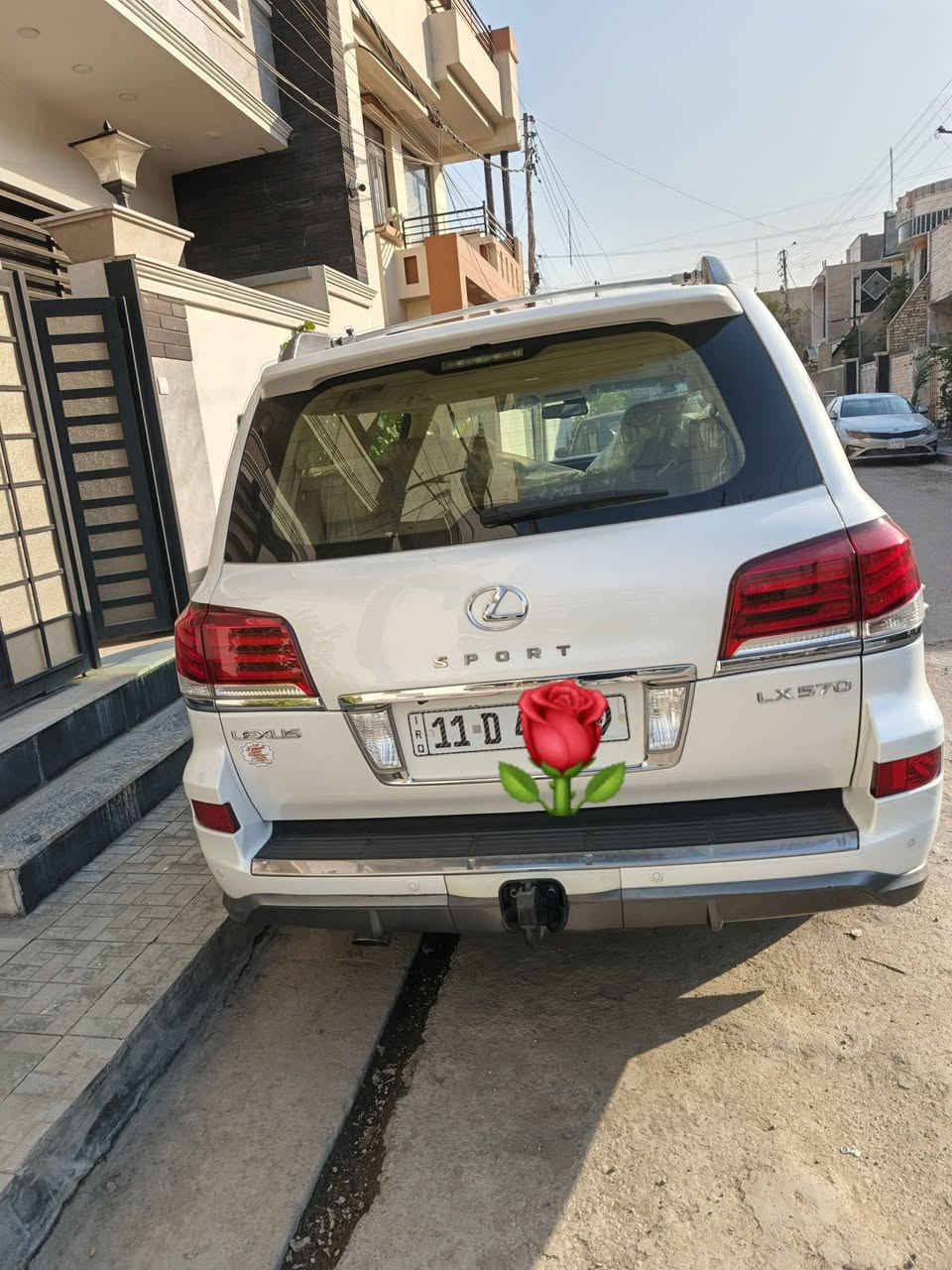 السلام عليكم لاكزز خليجيه بغداد أبيض موديل٢٠١٣ بدون صبغ  السيارة جديده شاشات فول جلد السعر ٤٠ هاتف***********
