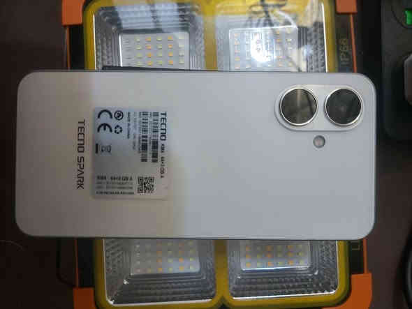 تكنو مستعمل فقط سبوع بل شرط نطي بعد لزكه شركه عليه صدر 15حديث بطاريه 5000الف سعرها 80الف مكاني كركوك حي نصر *********** كركوك
