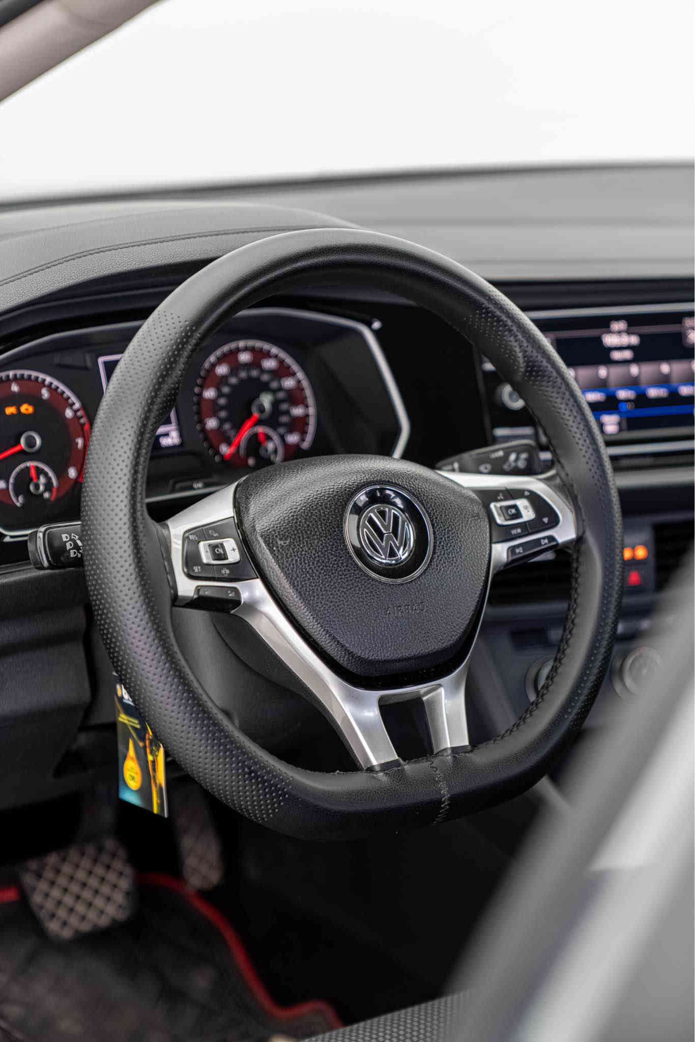 Make: VW JETTA S
Year model: 2020
Importer: U.S.A
Odometer: 143,000mi
Price: $14,800
_________________________________
For more info
Call: 0750 400 3332
Call: 0770 400 3332 دهوك
