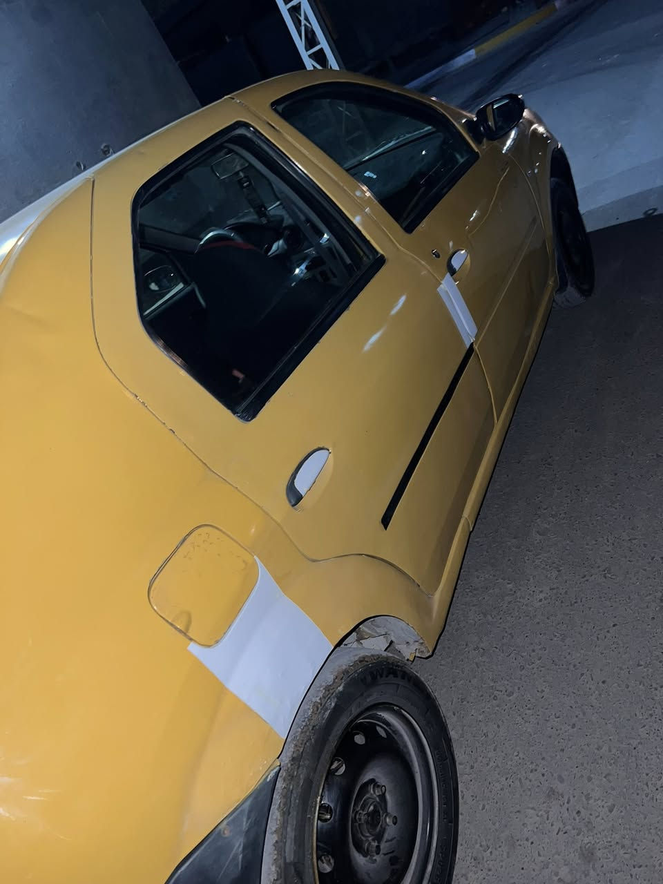 سيارة رينو 2010  مكفولة من ضربه محرك وكير مكفولات تبريد تدفئه شغال تبريد فقط غاز  رقم مثنى جديد مصفره هيئه مداور ثاني يوم   حدادية جديده سياره نظيفه جدا
السعر ٣٨ مع المجال  مكان السيارة السماوه 

0 782 988 6828
