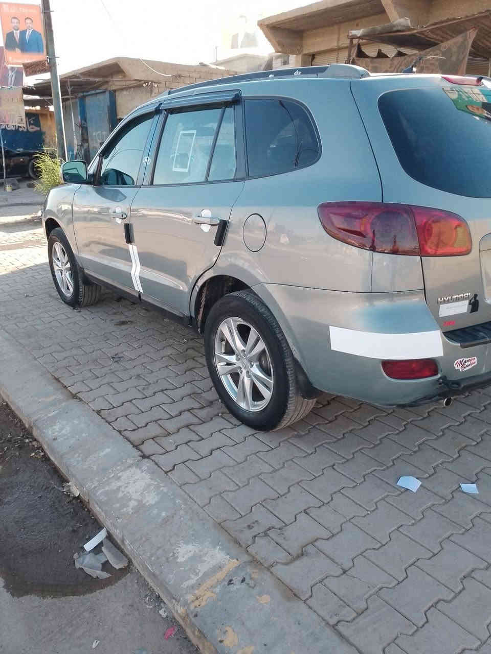 السلام عليكم للبيع او مراوس بسياره وفرق سنتافي موديل 2008 وارد امريكي
5راكب محرك 6سلندر 2700شرط كير صدر تايرات كلها بل شرط 
تبريد قطعتين🧊 تحكم ستيرن منضومت زنون ضرر 4قطع رش بدون دواخل رقم صدامي شرط التحويل السعر 108مجال بصيط 
مكاني الشركاط ***********
                       ***********
