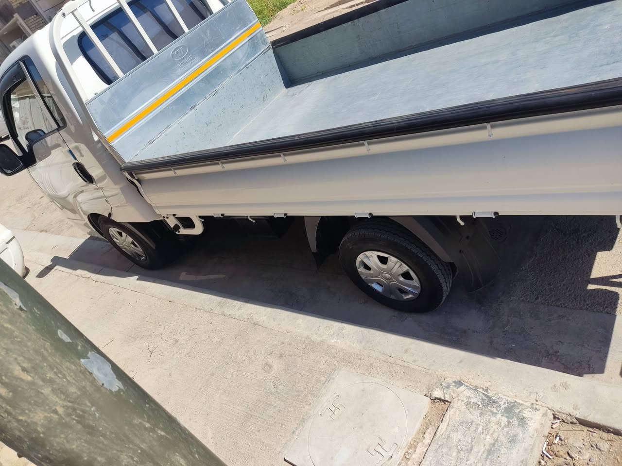 كيا بنكو 2023 محرك 2700
كاملة ومكفولة من لحادث ومكفولة كفالة عامة فقط بيها اسم تبخير بدون تنقيص سيارة بأسمي وتحويل مباشر وماماشية هواي
لعنوان بغداد للاستفسار  *********** غير متواجد على الفيس فقط اتصال
