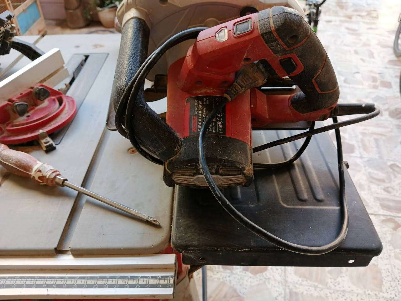 السلام عليكم
غراض البيع 
منشار صينيه
منشار قرصي
منشار كتر
وكابسه
كلهن شغالت ونضيفات 
مكان بغداد الشعب 
ابيعهن شلع


**إذا كنت صاحب هذا الإعلان وتريد حذفه لأي سبب، رجاءا أرسل رسالة إلى الدعم الفني**