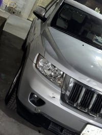 جيب شيروكي مديل 12 للبيع أمريكي سيارة لاستفسار هاذ رقم لين اكتب الي بي...