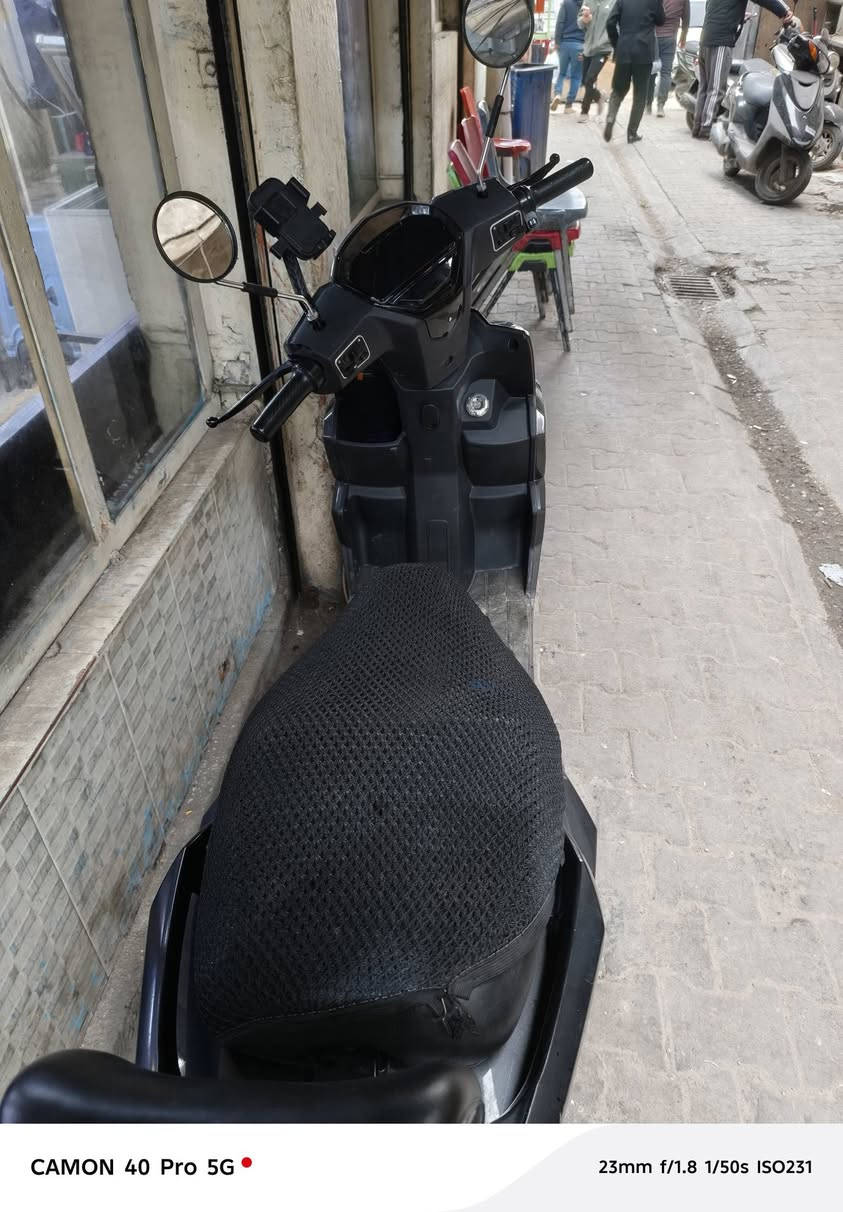 سلام عليكم درجة شحن البيع دراجه فول 
مابيها أي نقص 
السعر ٥٥٠ لف 
سبب البيعه مكان ما عندي 
رقم تلفون ***********
