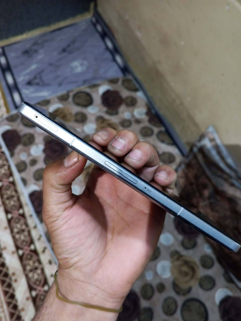 سلام عليكم
ريدمي K40 Kiming
ذاكره256
يشغل جميع الالعاب ٩٠ فريم
 مراوس
المكان حله نادر الثالثه


**إذا كنت صاحب هذا الإعلان وتريد حذفه لأي سبب، رجاءا أرسل رسالة إلى الدعم الفني**