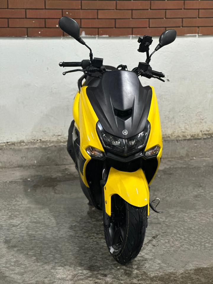 ماجستة اس مديل 2023 دراجة بحالة الوكالة 
بسعر 15 ورقة رقمي ***********
