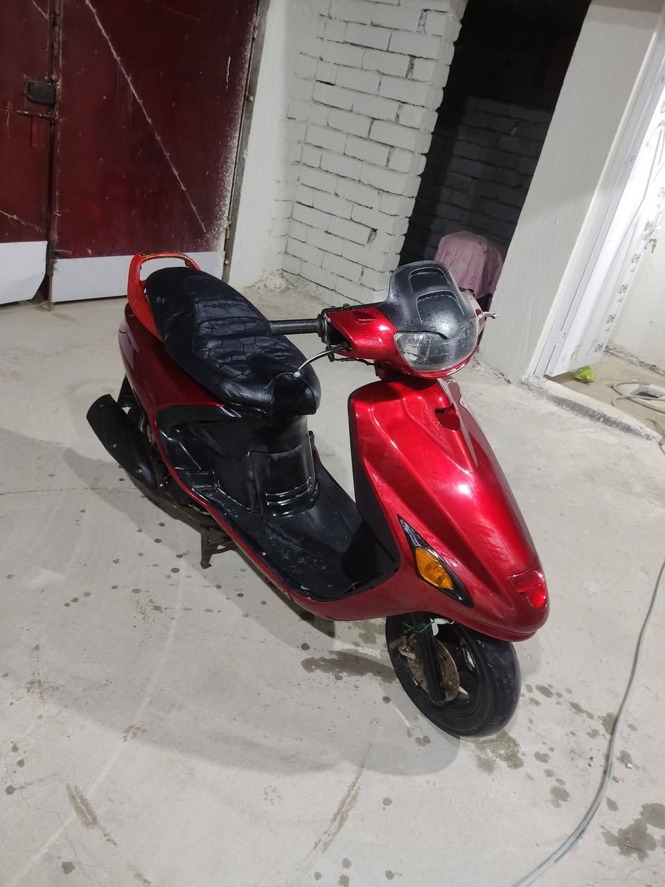 السلام عليكم ورحمه الله وبركاته
فراشة فحل ما مفتوحة حاوية دراجة صار شهر من جبتها 
فقط سواد مالته مبدل لان مكسر من نزلته من الحاوية
المكان الچبايش قرب مديرية الشرطة 
السعر ٥٥٠ وبيها مجال 
واتساب 
***********
