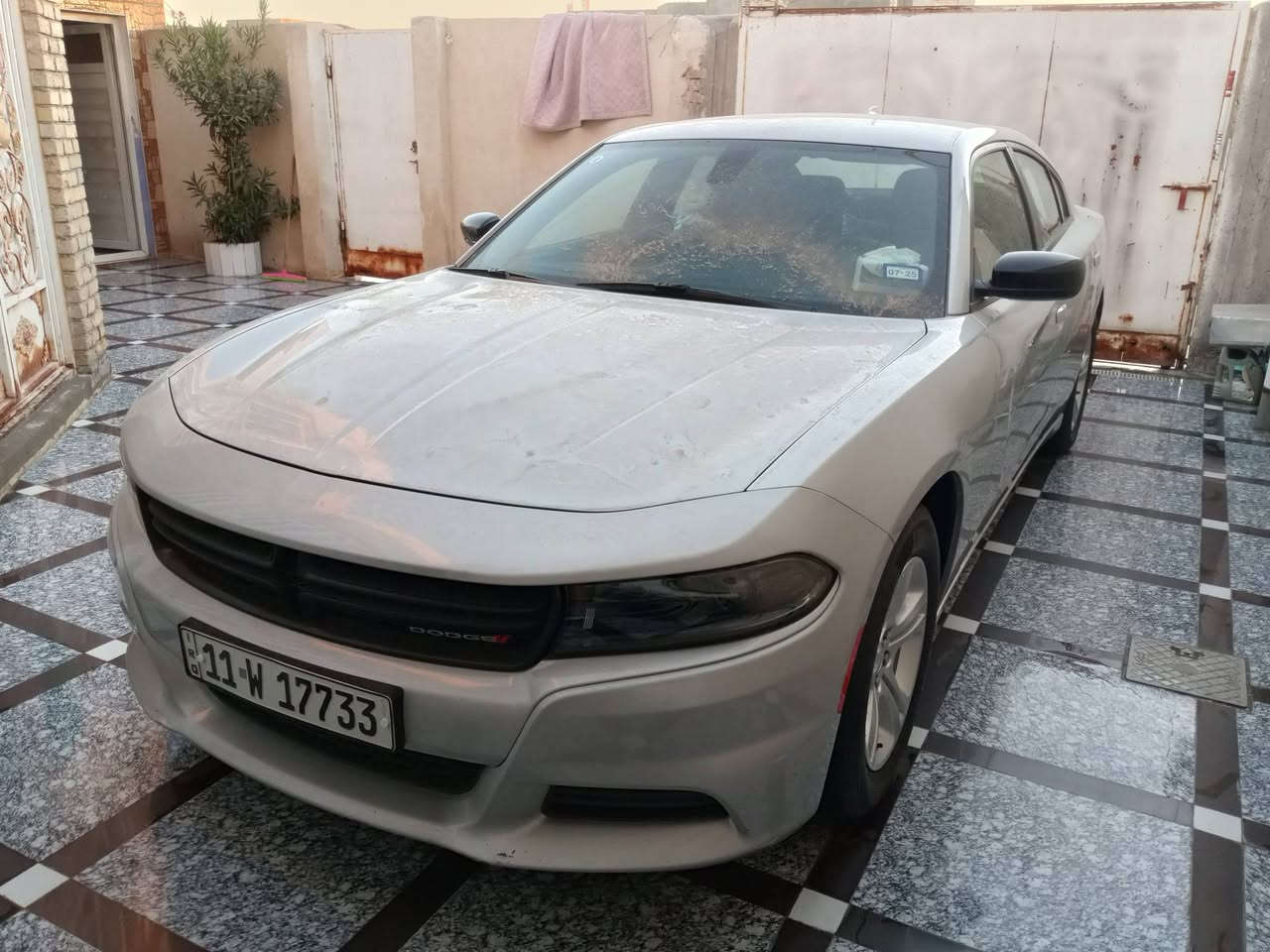 للبيع دوج جارجر 2023اصل رقم بغداد بسمي كفاله عامه تقرير مياه أمطار شغاله من امريكا مواصفاته معروفه
السعر 260وبيه مجال 
***********
