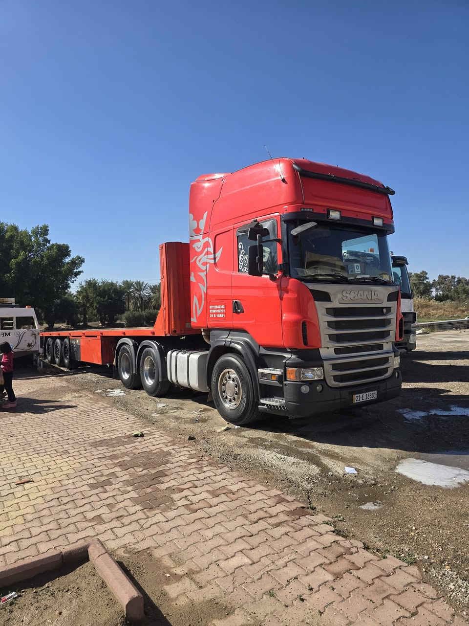 سلام عليكم سكانيه سحال خلفي دبل تاير حجم ٥٨٠ سنويه الى ٣٠ بسمي شرط التحويل عربانه اوربي شمتز مكاني الكوت ***********
