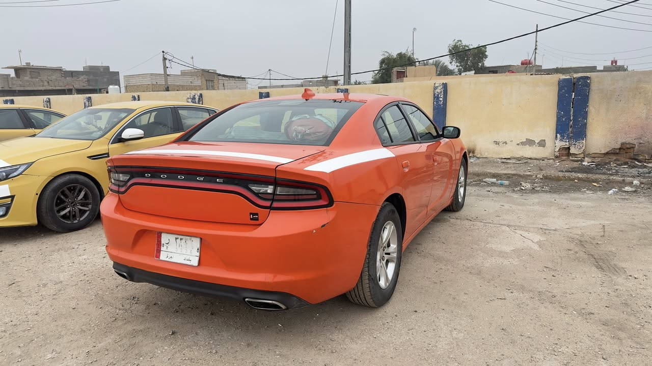 السلام عليكم.
جارجر 2017معلايه 2021تكسي رقم بغداد خطهه ناصريه بغداد 

منضومة غاز 80لتر تخم تاير حداديه جديده محرك 3600

بيهه تعديل بل تكمه شويه بدون گص خاليه من العيب الشرعي 

السعر 160 

للاستفسار اتصل 

 متوفر واتساب ***********

بدون واتساب ***********
